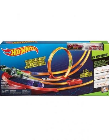 HOT WHEELS Игрален комплект с две колички Y0276