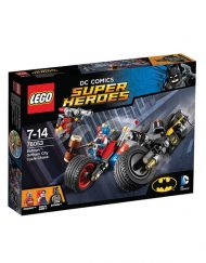 LEGO SUPER HEROES Батман преследване с мотори 76053