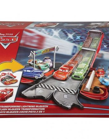 CARS Игрален комплект "МАККУИН" DVF38