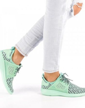Дамски спортни обувки Anuca зелени