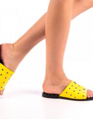 Дамски чехли Laura жълти