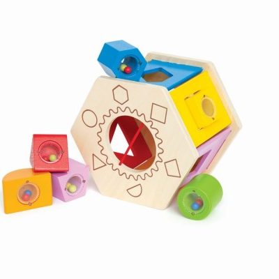 HAPE Дървена играчка с форми за сортиране H0407