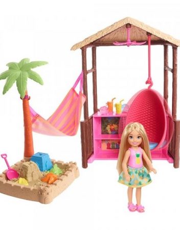 BARBIE I CAN BE TRAVEL Комплект за игра с кукла ЧЕЛСИ "ХИЖАТА НА ТИКИ" FWV24