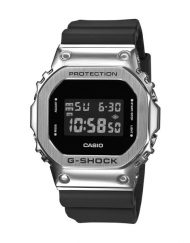 Часовник Casio G-Shock GM-5600-1ER