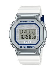Часовник Casio GM-5600LC-7ER
